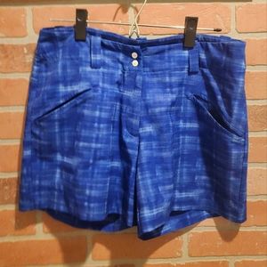 Nike golf dry fit shorts 6.                 Bin 30